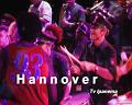 Show Afroreggae Hannover-Polizei spielt mit dem Jungen der Favela